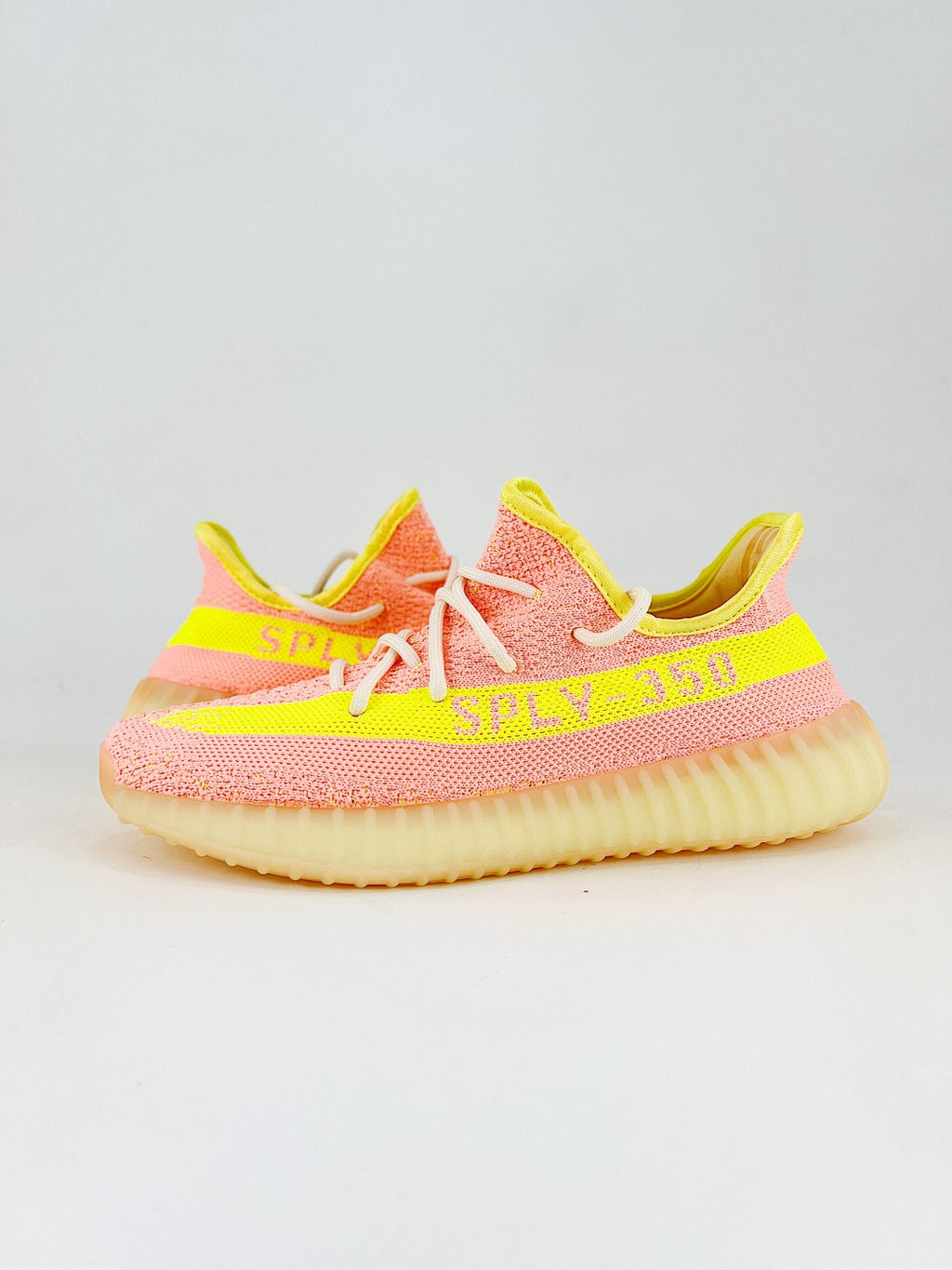 Yeezy Boost 350 V2 Coconut 350 Orange Versatile Lightweight Popcorn Midsole Casual Sports Running Shoes Perfectly Upgraded Shoe Shape Full Outsole Perfect Foot Feeling